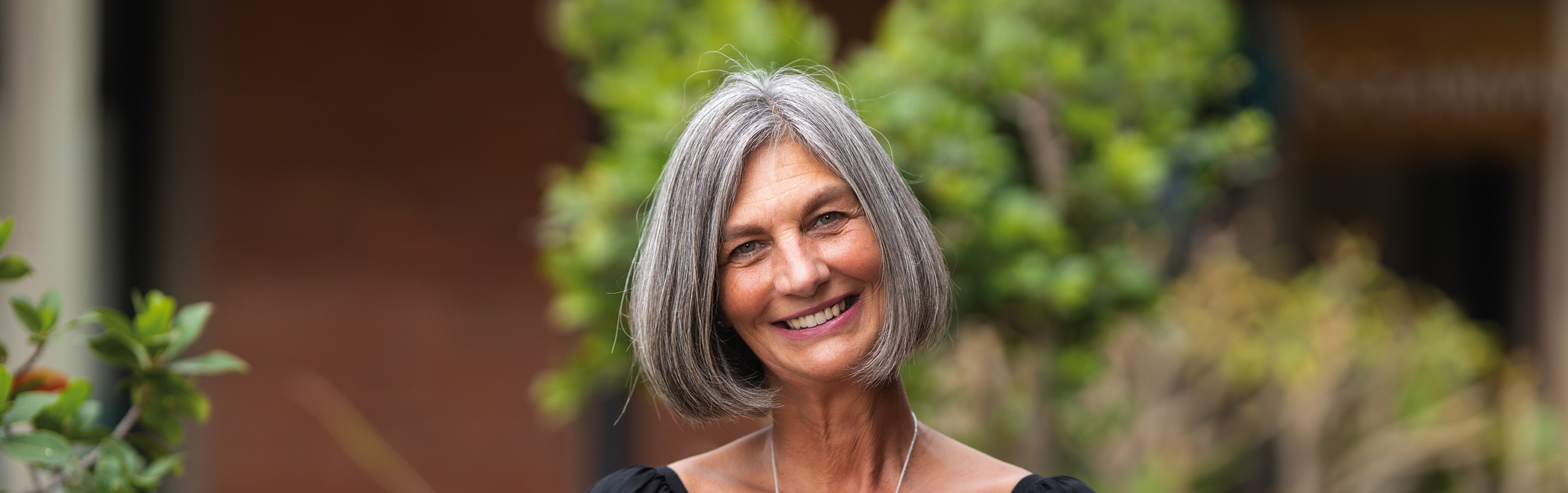 Your local property sales and rentals specialist in C-Place, Eden Glen, Fountains Estate, Kabeljauws, Ou Dorp, Wave Crest