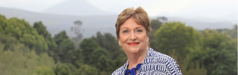 Lynne Booth, your local property expert in Blue Mountain, South Africa
