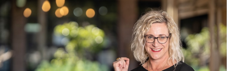 Daleen Butler, your local property expert in Wave Crest, South Africa