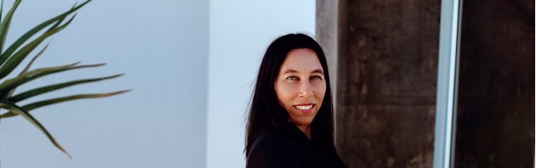 Malinda Dippenaar, your local property expert in Kalahari Farms, South Africa