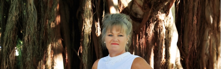 Angie Hooman, your local property expert in Albertinia, South Africa