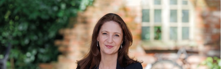 Nénika Nelson, your local property expert in Gillitts, South Africa