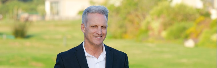 Ian Olivier, your local property expert in Summerstrand, South Africa