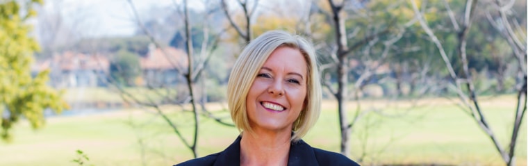 Nicole Roos, your local property expert in Oukasie, South Africa