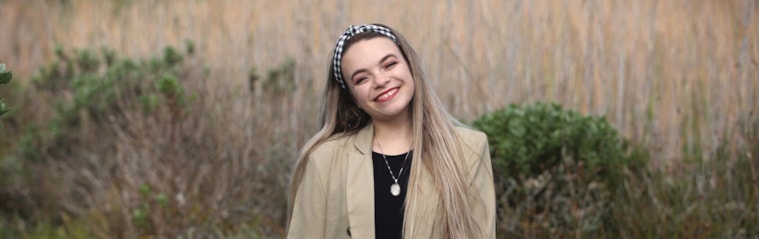 Amy Tjasink-Hay, your local property expert in Dido Valley, South Africa