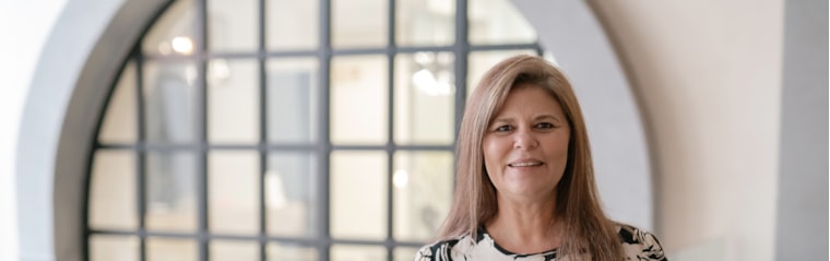 Tanya Van Den Berg, your local property expert in Clubview, South Africa