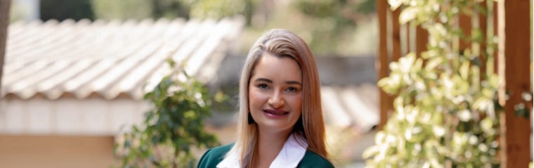 Tanya Van Der Merwe, your local property expert in Bulwer, South Africa