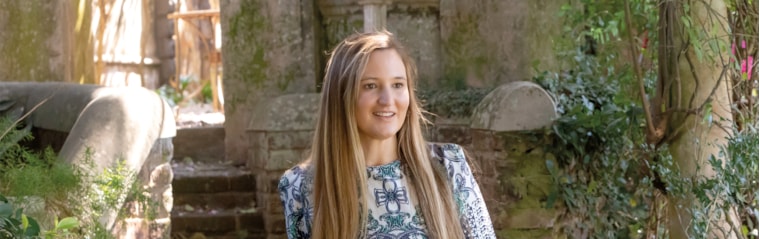 Victoria Weddell, your local property expert in uMhlanga Rocks, South Africa