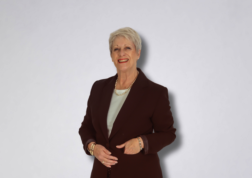 Nadia Harding, your local property expert in Links Ridge, South Africa