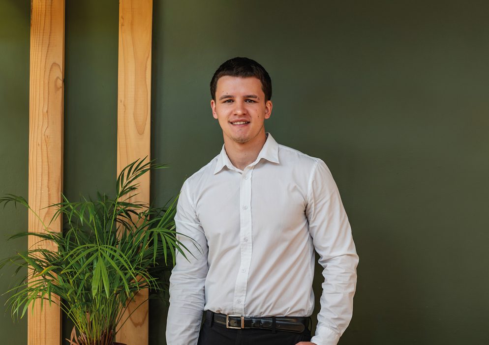 Ross Bostock, your local property expert in Uitsig, South Africa Ross Bostock, your local property expert in Uitsig, South Africa