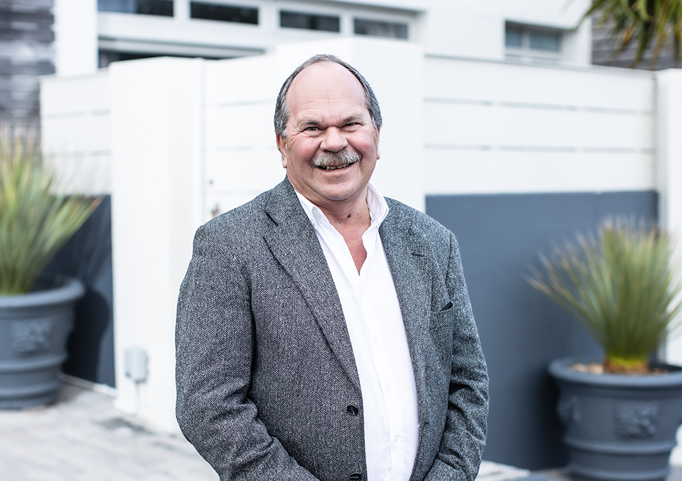 Gerrit Bruwer, your local property expert in Melkbosstrand, South Africa Gerrit Bruwer, your local property expert in Melkbosstrand, South Africa