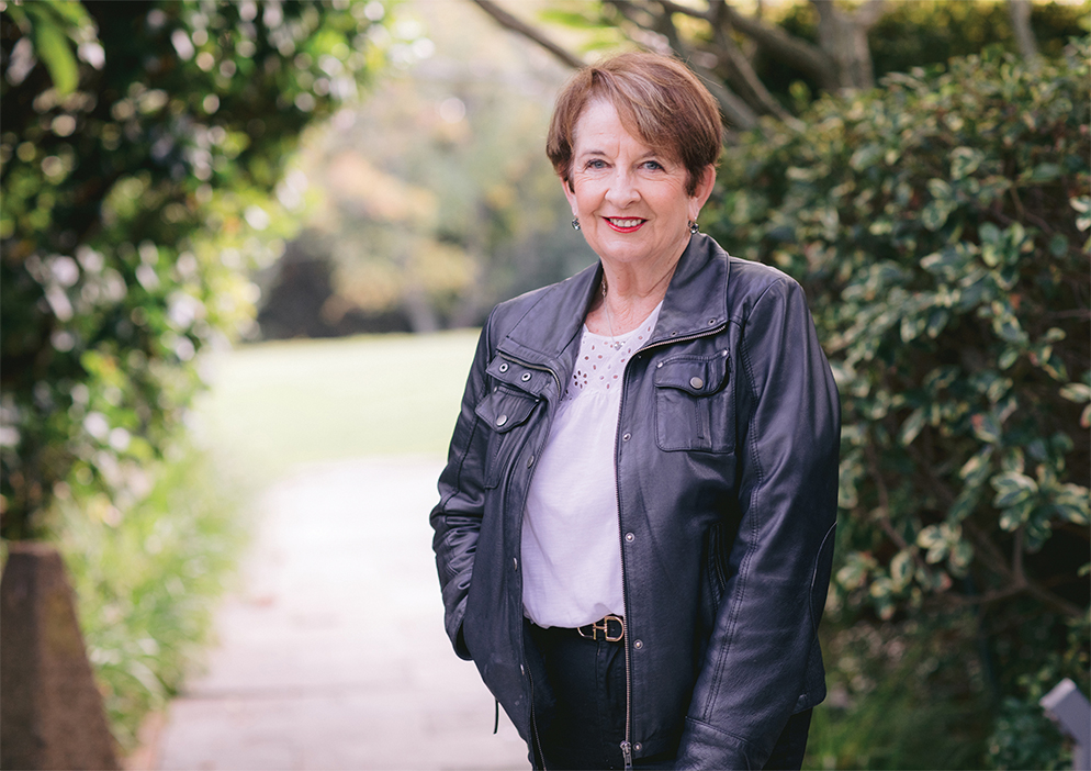 Mary Davidson, your trusted property expert in the Pam Golding PropertiesSouthern Suburbs office.