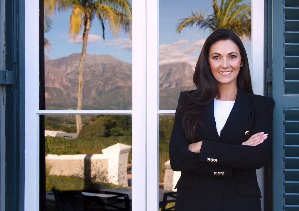 Estelle Le Roux, your local property expert in Hoog-En-Droog, South Africa Estelle Le Roux, your local property expert in Hoog-En-Droog, South Africa