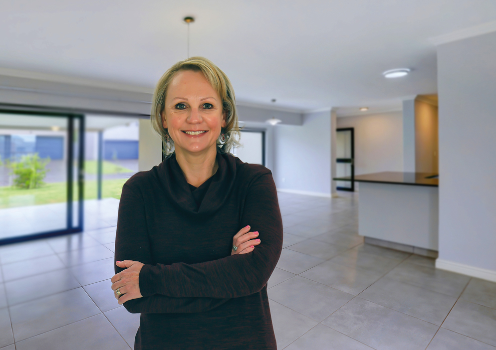 Sunet Liebenberg, your local property expert in Arbour Nature Estate, South Africa Sunet Liebenberg, your local property expert in Arbour Nature Estate, South Africa