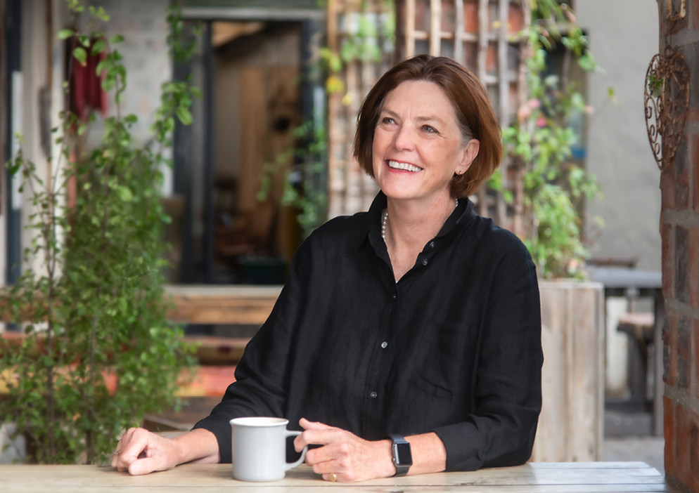 Nicola Lloyd, your local property expert in Pringle Bay, South Africa Nicola Lloyd, your local property expert in Pringle Bay, South Africa