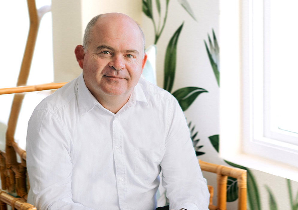 Allan Lötter, your local property expert in Hemel-en-Aarde Valley, South Africa Allan Lötter, your local property expert in Hemel-en-Aarde Valley, South Africa