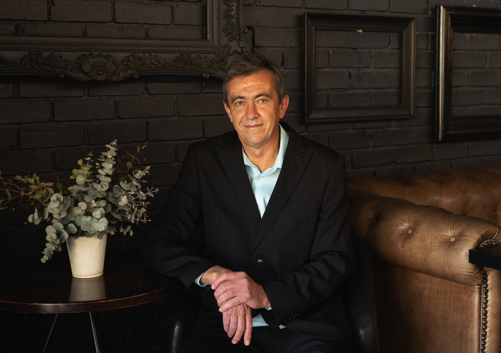 Michael van Niekerk, your local property expert in Hekpoort, South Africa Michael van Niekerk, your local property expert in Hekpoort, South Africa