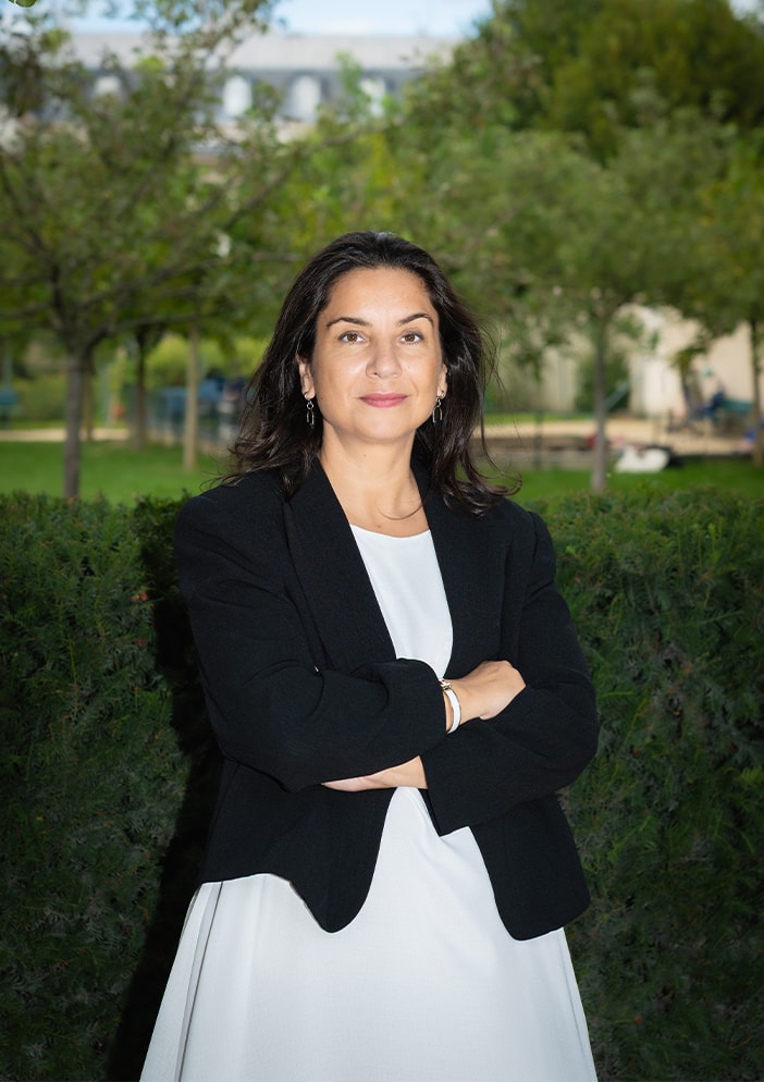 Isolda Ballhysa, your trusted property expert in the Pam Golding PropertiesParis office.