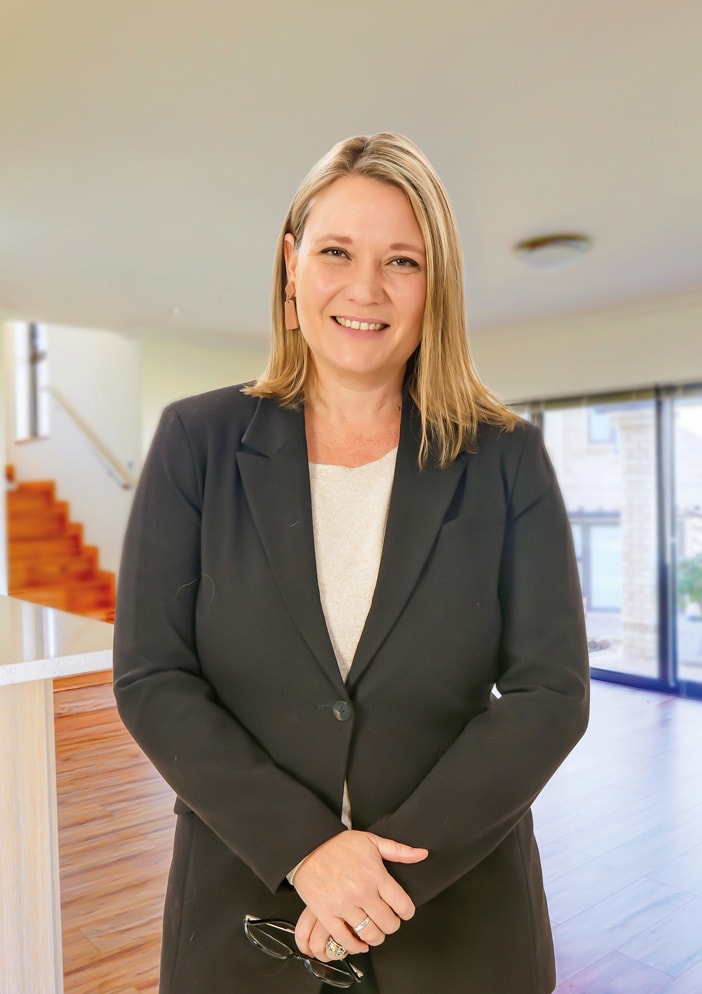 Jacolene Beetge, your trusted property expert in the Pam Golding PropertiesMossel Bay office.