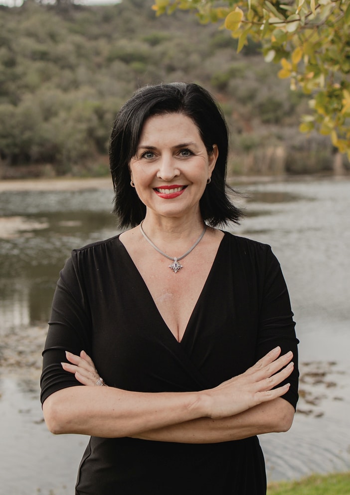 Liana Benecke, your trusted property expert in the Pam Golding Properties Edgemead office. Liana Benecke, your trusted property expert in the Pam Golding PropertiesEdgemead office.