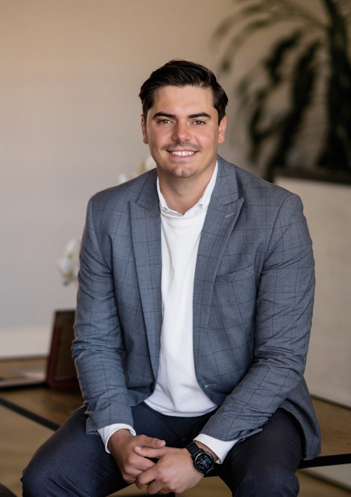 Andre Comhaire, your trusted property expert in the Pam Golding PropertiesHyde Park office.