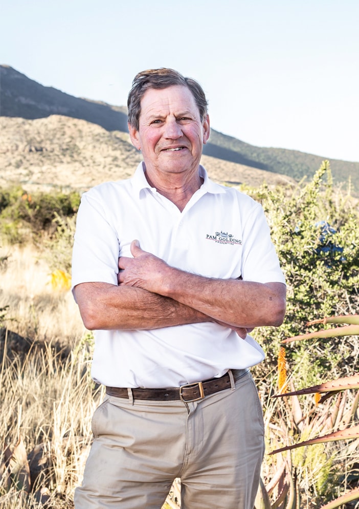 Kenny Eaton, your trusted property expert in the Pam Golding Properties Graaff-Reinet office. Kenny Eaton, your trusted property expert in the Pam Golding PropertiesGraaff-Reinet office.