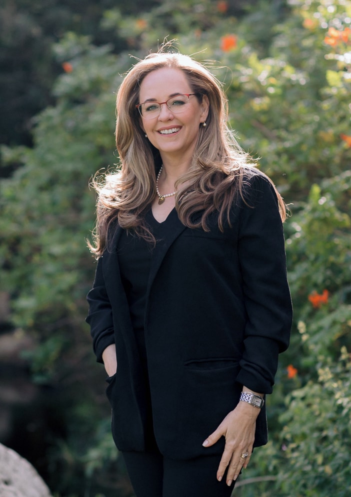 Lise Götz, your trusted property expert in the Pam Golding Properties Whale Coast office. Lise Götz, your trusted property expert in the Pam Golding PropertiesWhale Coast office.