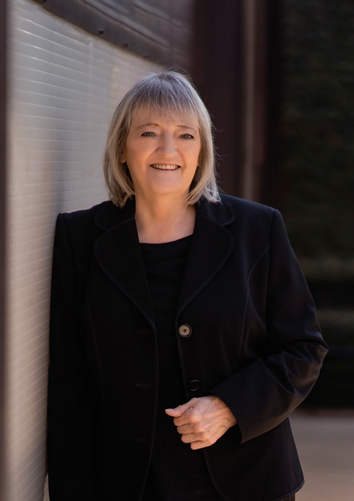 Annette Inocco, your trusted property expert in the Pam Golding PropertiesHyde Park office.