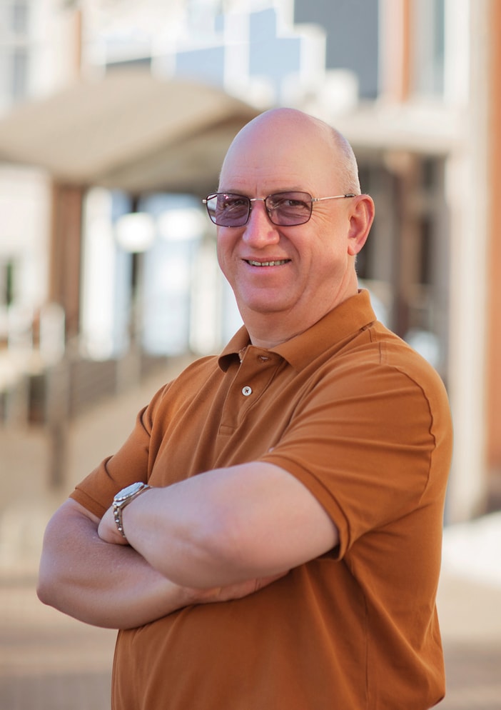 Mike Jameson, your trusted property expert in the Pam Golding Properties Pemba office. Mike Jameson, your trusted property expert in the Pam Golding PropertiesPemba office.