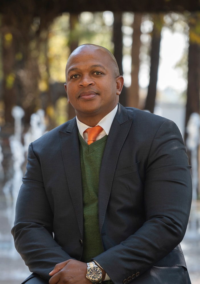 Emmanuel Maema, your trusted property expert in the Pam Golding PropertiesJohannesburg South office.
