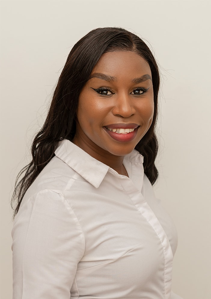 Itayeng Malaka, your trusted property expert in the Pam Golding PropertiesSunningdale office.