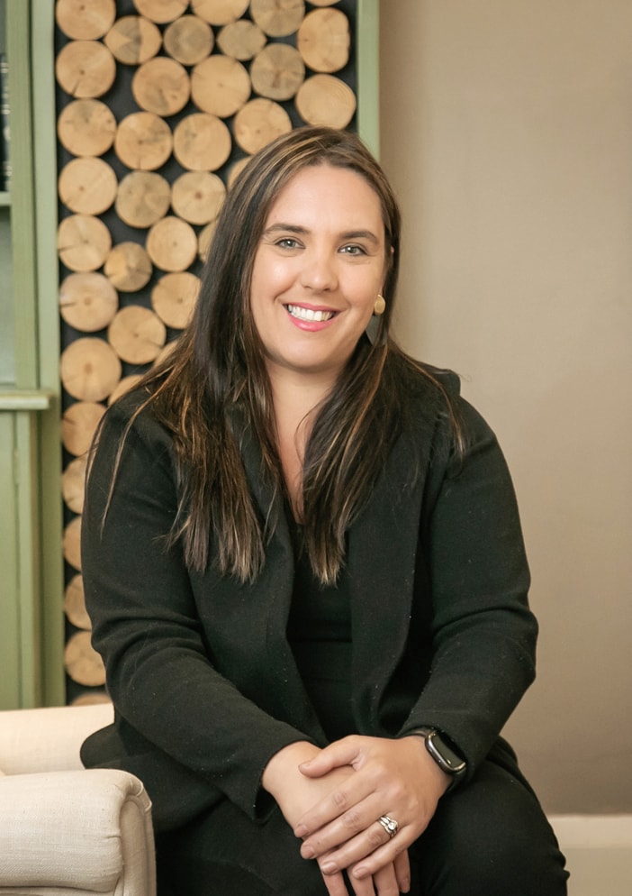 Chantelle Marais, your trusted property expert in the Pam Golding PropertiesOudtshoorn office.