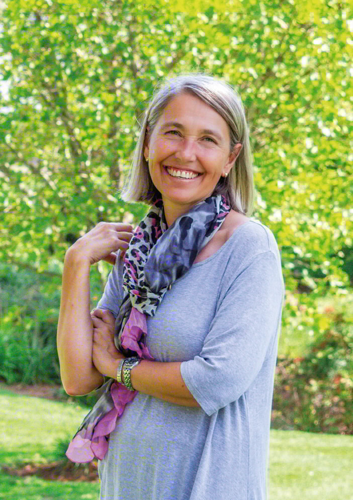 Juliet Naudé, your trusted property expert in the Pam Golding Properties Hartbeespoort office. Juliet Naudé, your trusted property expert in the Pam Golding PropertiesHartbeespoort office.