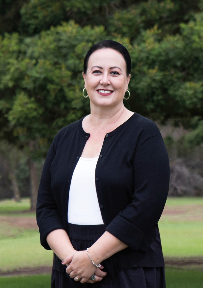 Lien Sutherland, your trusted property expert in the Pam Golding PropertiesRiversdale office.
