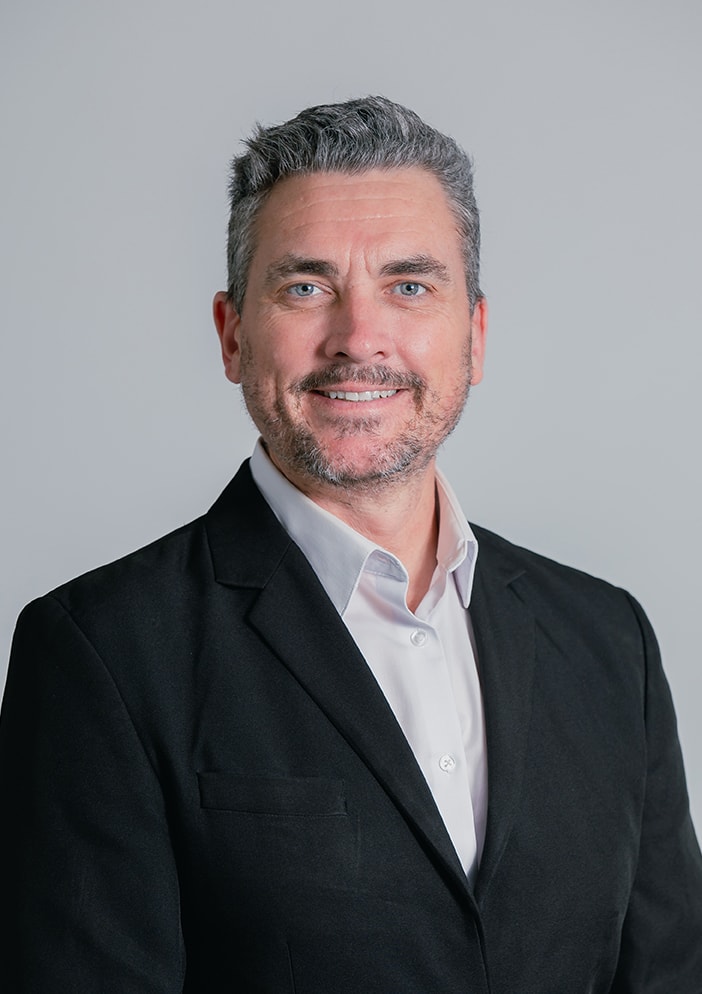 Mike Tebbutt, your trusted property expert in the Pam Golding PropertiesSunningdale office.