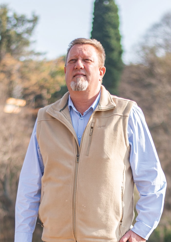 Etienne Vermeulen, your trusted property expert in the Pam Golding PropertiesBronkhorstspruit office.