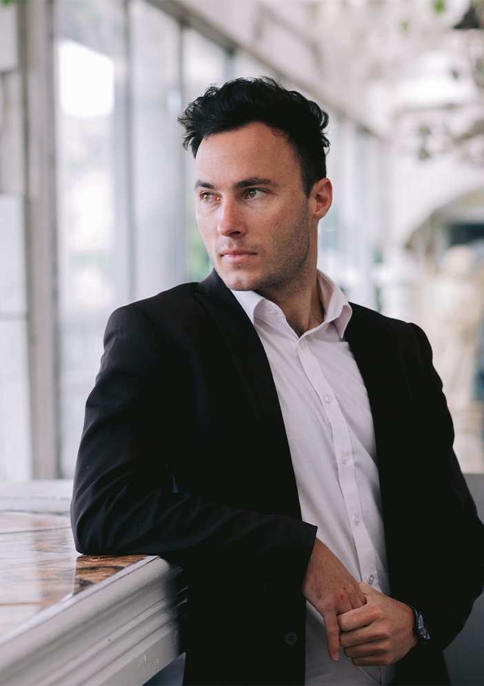 Dex Zweistra, your trusted property expert in the Pam Golding PropertiesSouthern Suburbs office.