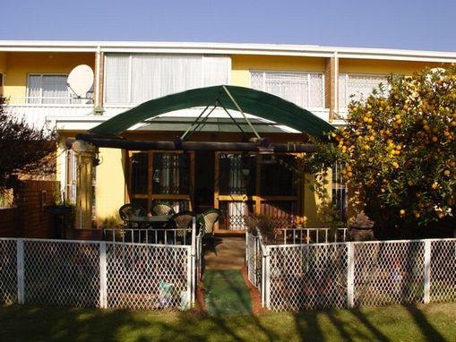 Townhouse let in Selcourt - 1SP1696823 Townhouse let in Selcourt - 1SP1696823