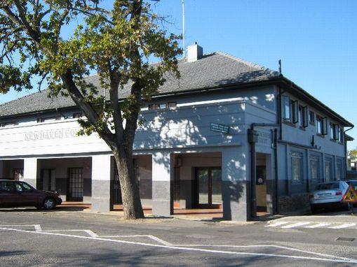 Commercial retail property for sale in Knysna Central - 431718