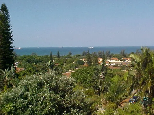 Double-storey house let in Durban North - 1ND1720896 Double-storey house let in Durban North - 1ND1720896