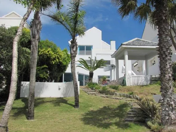 House for sale in Royal Alfred Marina - 1PF1232027 House for sale in Royal Alfred Marina - 1PF1232027