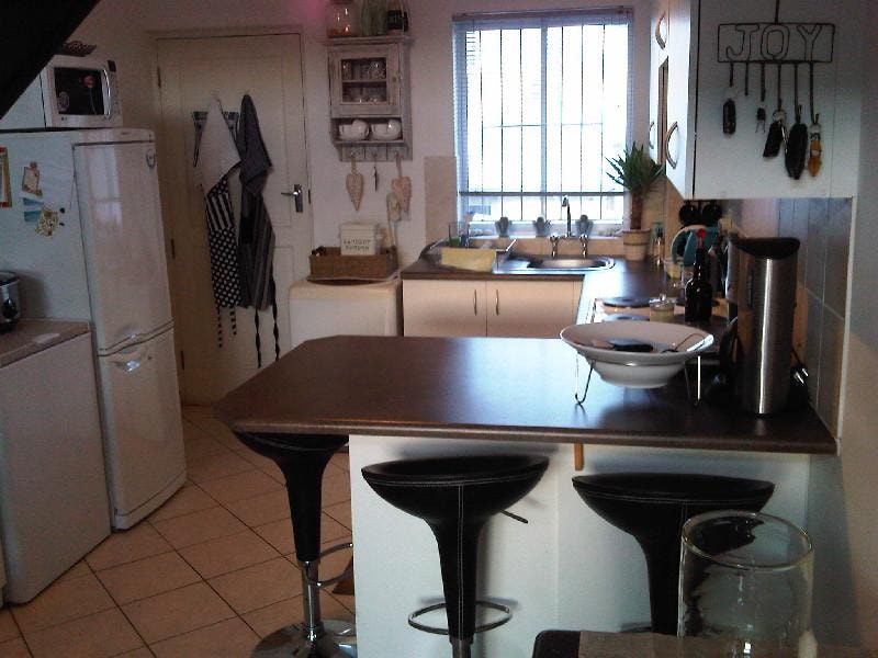 Loft let in Paarl - TKL1695460 Loft let in Paarl - TKL1695460