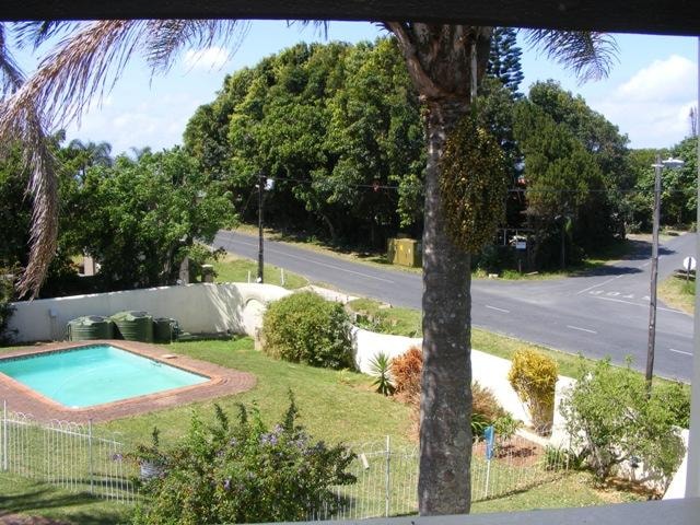 Townhouse for sale in Port Edward - 1PD1060943