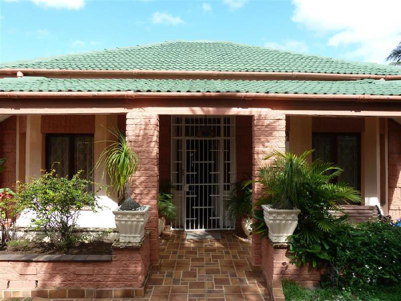 Single-storey house for sale in Morningside, Durban - 1DA1542426
