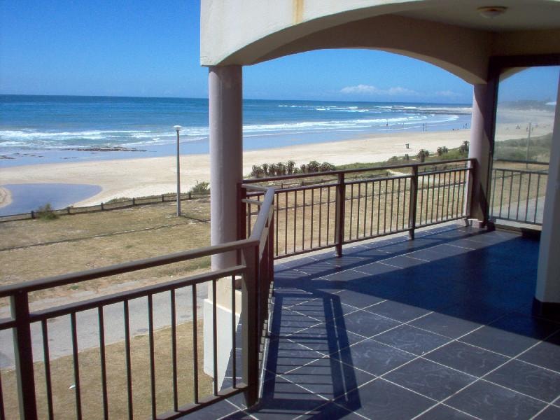 Single-storey cluster for sale in Ou Dorp - 1JF1606714 Single-storey cluster for sale in Ou Dorp - 1JF1606714