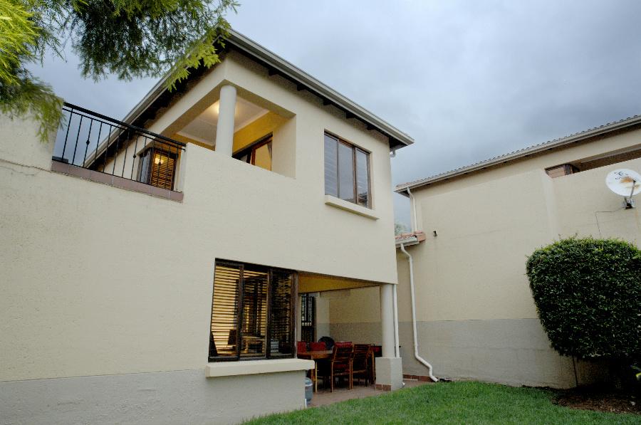 Townhouse let in Rivonia - JBL1685682