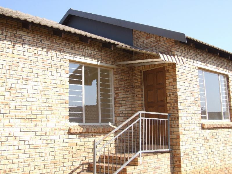 Townhouse to rent in Cashan - 1RU1384587 Townhouse to rent in Cashan - 1RU1384587