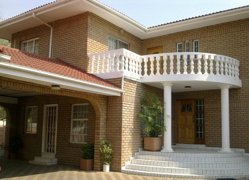 Double-storey house for sale in Phakalane, Botswana - 3BO1735547