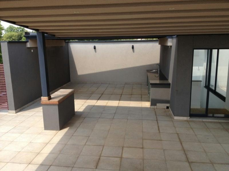 Penthouse apartment to rent in Dunkeld - JBL1108297 Penthouse apartment to rent in Dunkeld - JBL1108297