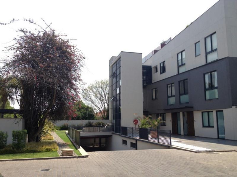 Penthouse apartment to rent in Dunkeld - JBL1108297